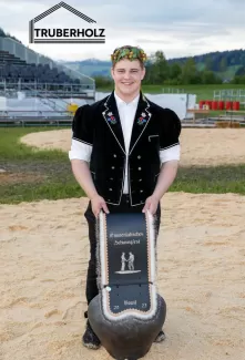 Truberholz Gratuliert herzlich Thomas Wüthrich zu seinem ersten Kranz am Emmentalischen Schwingfest