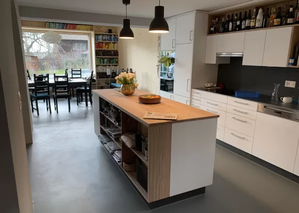 Anbau an bestehendem Einfamilienhaus aus Truberholzwänden