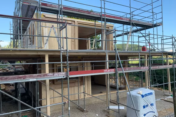 Entstehung Wohnhaus in Böckten aus Truberholz, Einfamilienhaus, Wohnhaus, Small House, Von unserem Team wird Ihr Bauvorhaben aus einer Hand projektiert und zur Umsetzung vorbereitet.  Wir bieten Ihnen Gesamtlösungen für Ihr Traumobjekt