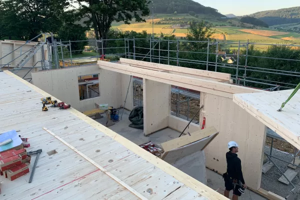 Entstehung Wohnhaus in Böckten aus Truberholz, Einfamilienhaus, Wohnhaus, Small House, Von unserem Team wird Ihr Bauvorhaben aus einer Hand projektiert und zur Umsetzung vorbereitet.  Wir bieten Ihnen Gesamtlösungen für Ihr Traumobjekt
