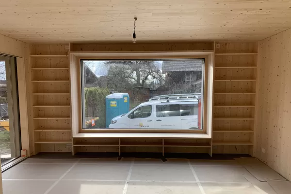 Anbau an bestehendem Einfamilienhaus aus Truberholzwänden